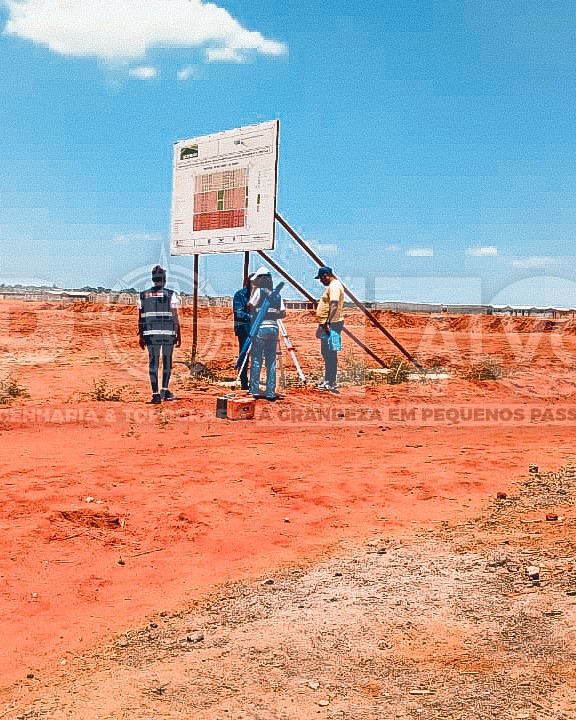 Ponto Alvo Reforça Expansão Urbana no Sekele com Serviços de Topografia e Loteamento