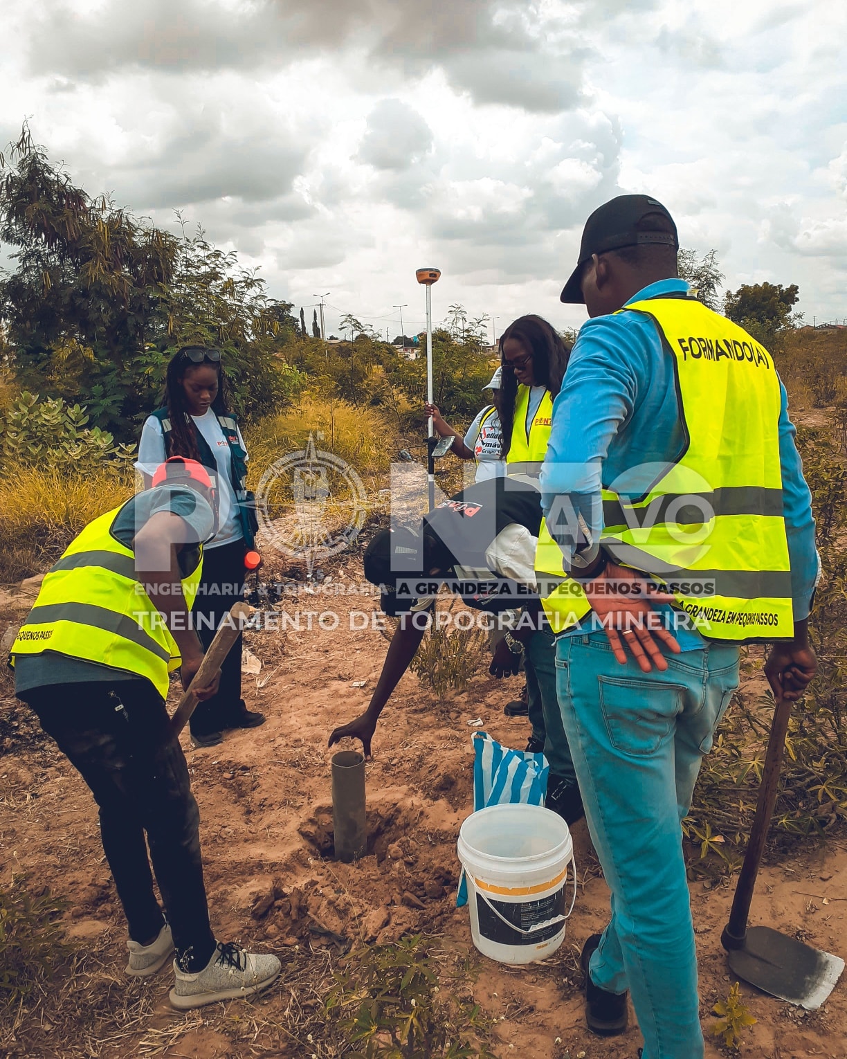 Ponto Alvo Realiza com sucesso a 2ª edição prática do treinamento de Topografia Mineira