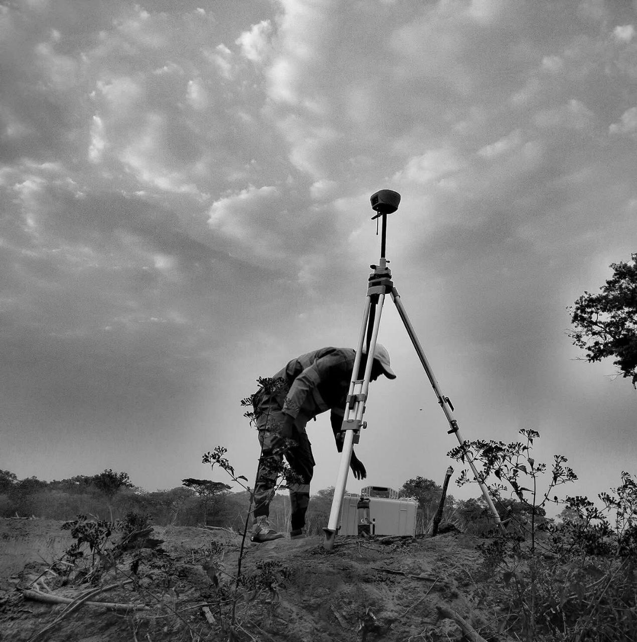 A equipa técnica da Ponto Alvo concluiu com sucesso o levantamento topográfico na região do Lunda-Sul