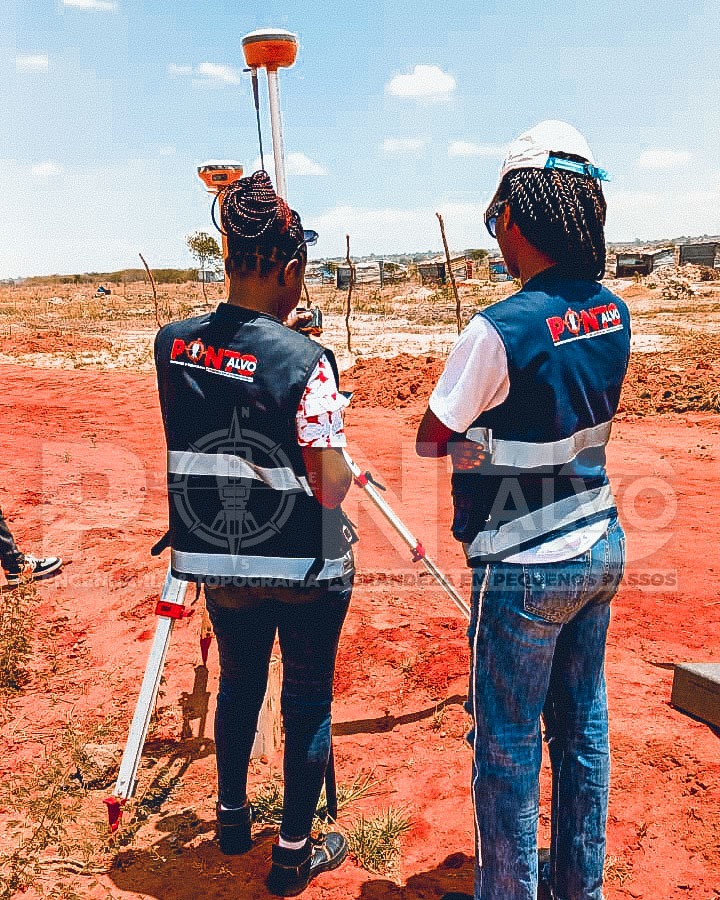 Registo do projeto Ponto Alvo Reforça Expansão Urbana no Sekele com Serviços de Topografia e Loteamento