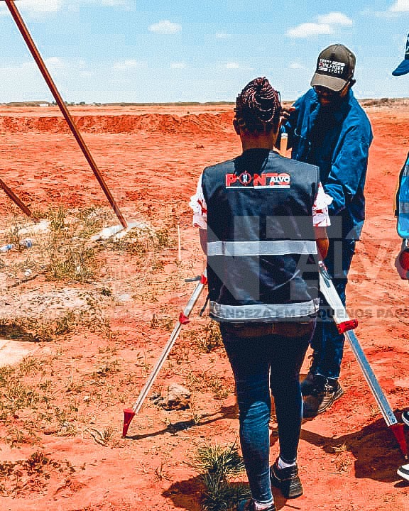 Registo do projeto Ponto Alvo Reforça Expansão Urbana no Sekele com Serviços de Topografia e Loteamento