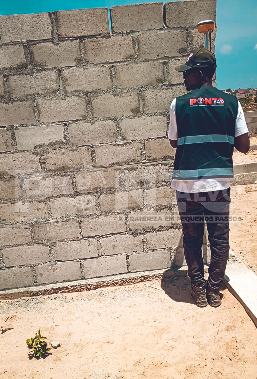 Registo do projeto Ponto Alvo Conclui Projeto Estratégico de Requalificação e Loteamento no Zango 4